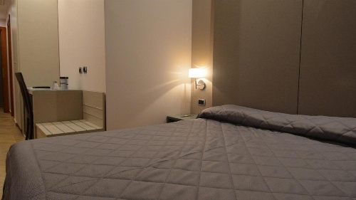 Magri's Hotel image 1